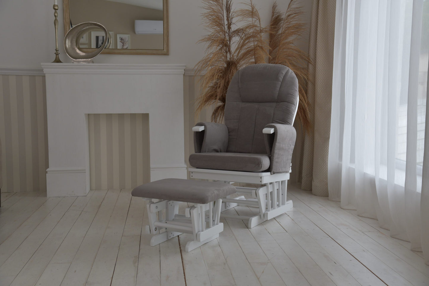 Design Plusz Hintafotel (Fehér - Szürke)